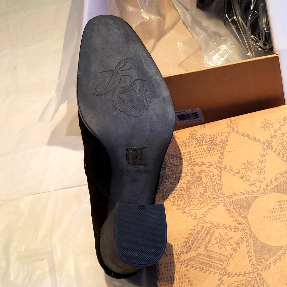 Free People NEW Pumps BLACK Leather Studs Shoes Women's 37 NWT - Picture 12 of 15